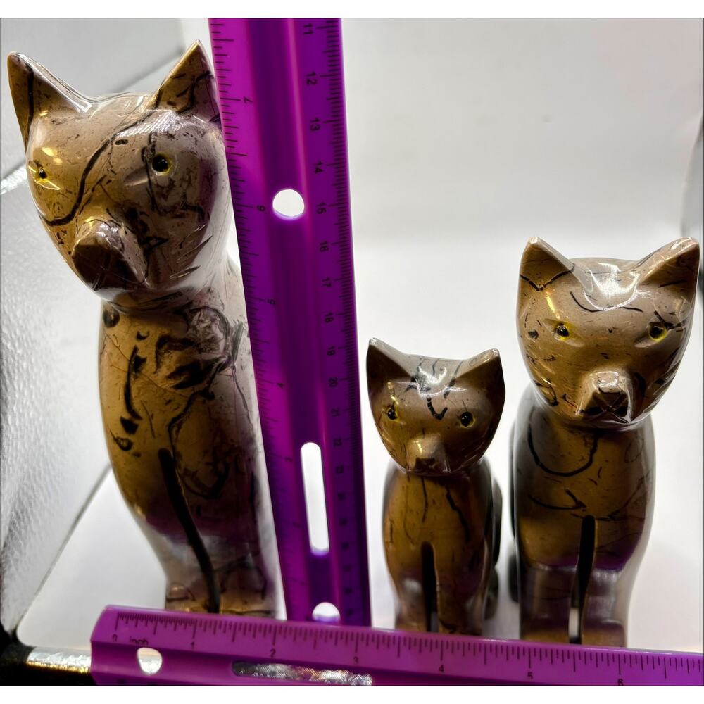 Cats Set of 3 Hand Crafted from Mayan Stone - Picture 7 of 7